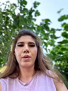 didihairypussy's Live XXX Chat