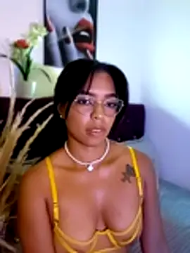 nathyjonees লাইভ XXX চ্যাট
