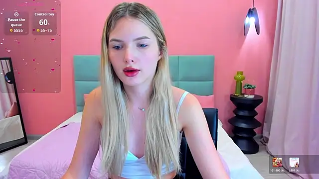 Chatroom XXX en direct de EvelineAmore