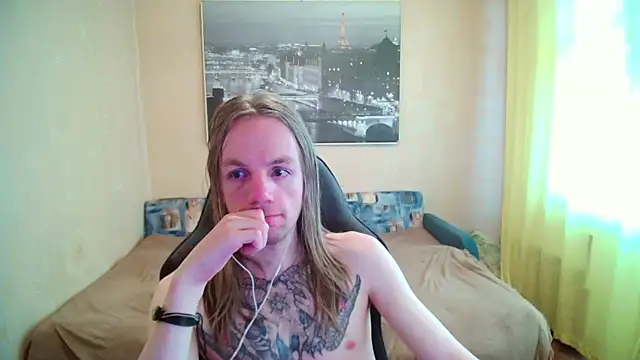 צ'אט XXX בשידור חי של AdamDickens