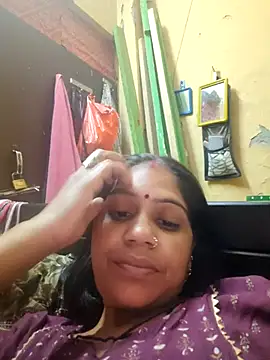 simran_bby 现场XXX聊天
