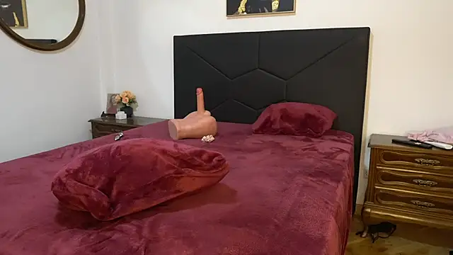 adellle 现场XXX聊天