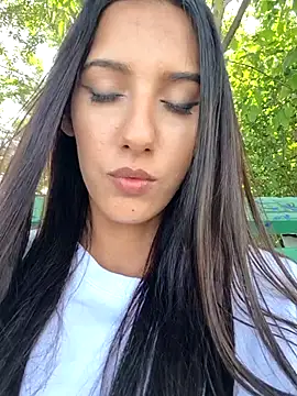 AndreeaMuller's Live XXX Chat