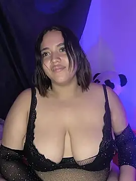 butterfly777_ লাইভ XXX চ্যাট
