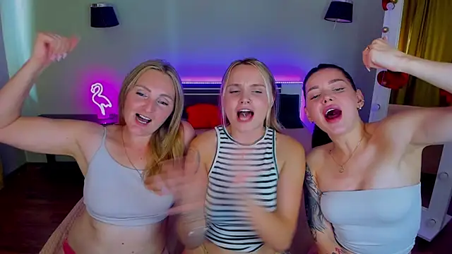 MagicEyess – Naživo XXX chat