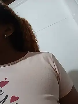 ELLA_KELLY Adlı Modelin Web Kamerası Şovu
