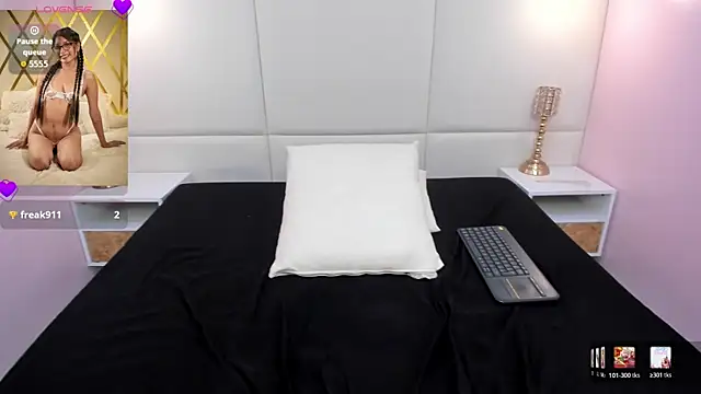 Chat XXX ao vivo de MelanyWayne_