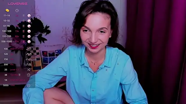 KindHazelHere_ XXX чат на живо