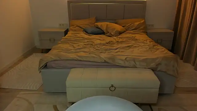 Živý XXX chat SharriSang