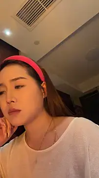 momoli60 现场XXX聊天