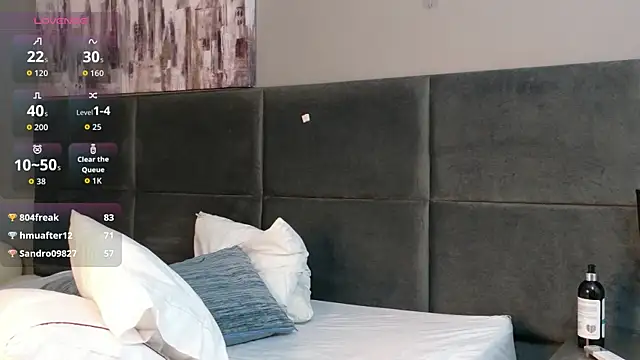 Valentina-Garcia Live XXX-Chat