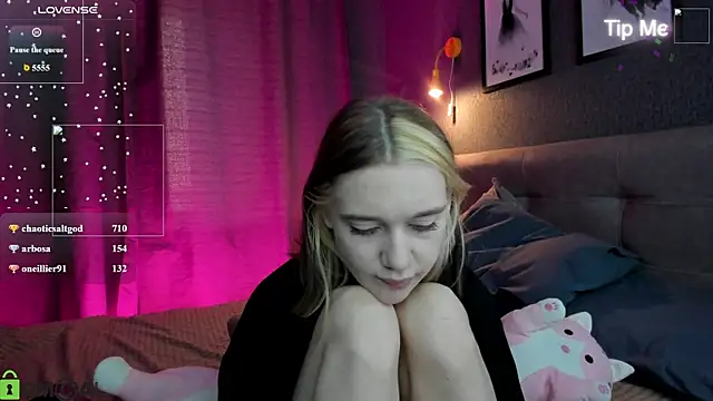 Chatroom XXX en direct de Lesi_Moonie01