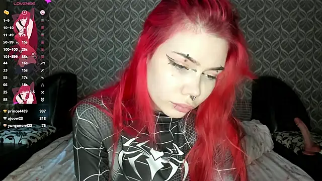 Veldengan Live XXX chat