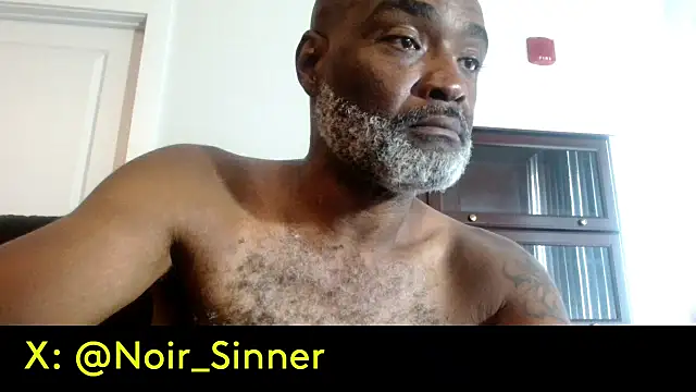 sinnernoir's Live XXX Chat