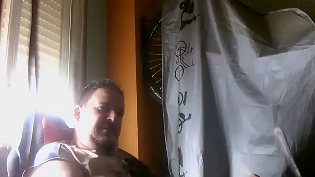 porkorossy Adlı Modelin Canlı XXX Sohbeti