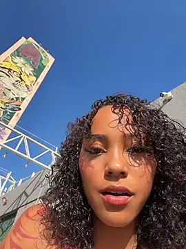 LizStorm_'s Live XXX Chat