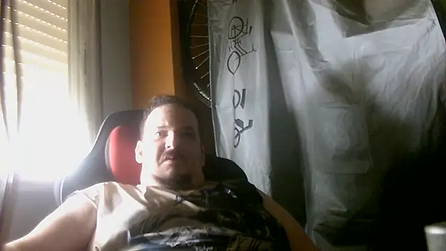Chatroom XXX en direct de porkorossy