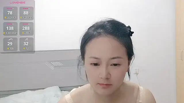 fanfan-FF's Live XXX Chat