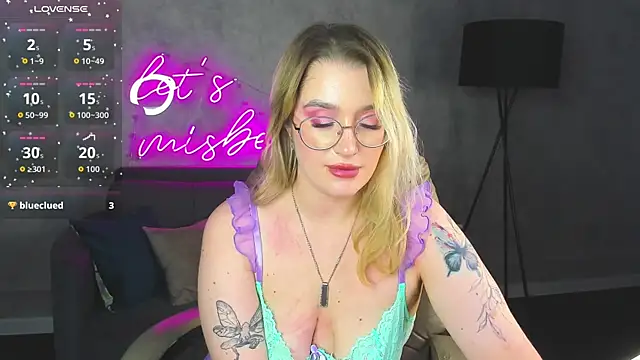 Viickie_Nelsson Chat XXX in diretta