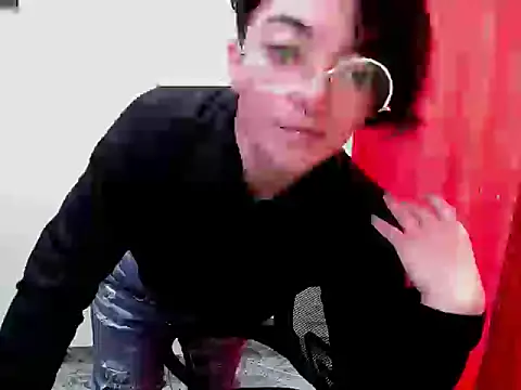 Came-II Adlı Modelin Canlı XXX Sohbeti