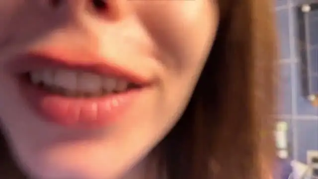 miumyaw's Live XXX Chat