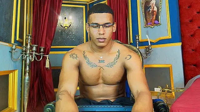 NicolasStonee live XXX chat