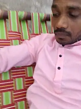 צ'אט XXX בשידור חי של Daddyishere_19