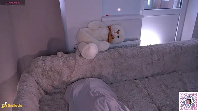 Bellacle live XXX chat
