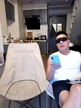 day-18 Show Webcam
