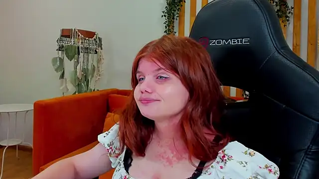 ChloeHalses Adlı Modelin Canlı XXX Sohbeti