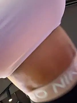 Czat XXX na żywo – F3ckd0lllucy