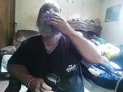 Chat XXX en directo de hearseguy77