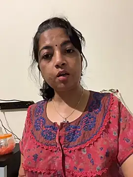 Chat +18 de HairyMommy ao vivo