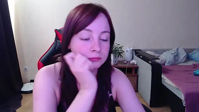Laralianna élő XXX-chatje