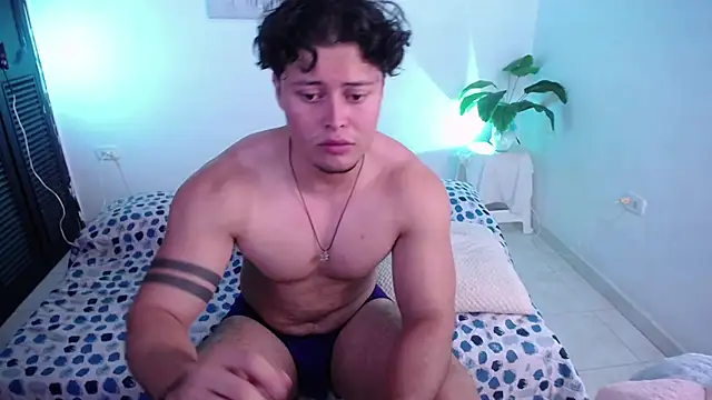แชท XXX สดของ fucking_bear_