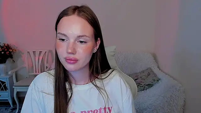 Živý XXX chat MishkaMe