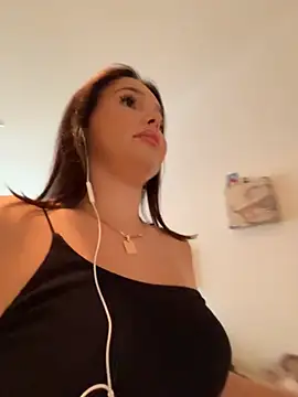 Chat +18 de TheCinderella ao vivo
