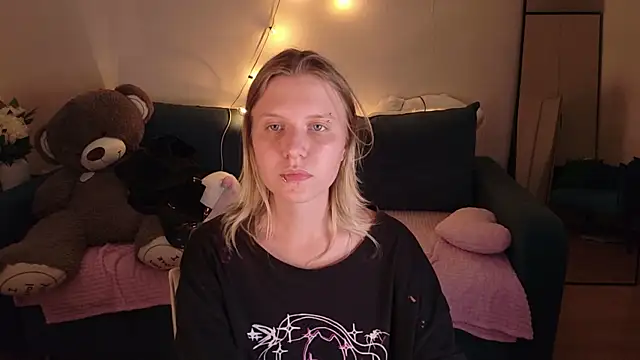 Viki_Charm élő XXX-chatje