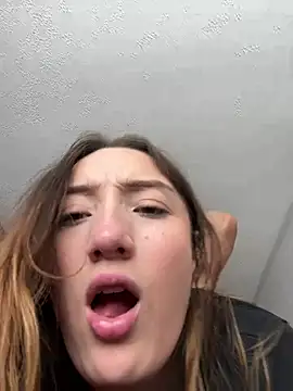Živý XXX chat Valery_Salmons