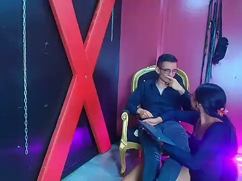 XXX chat uživo modela Lia_Marek