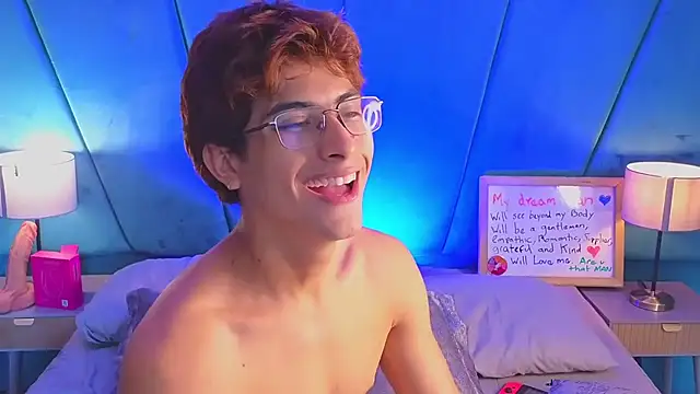 Chat XXX ao vivo de Aaron_Eze