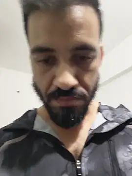 Steffan55 live XXX chat