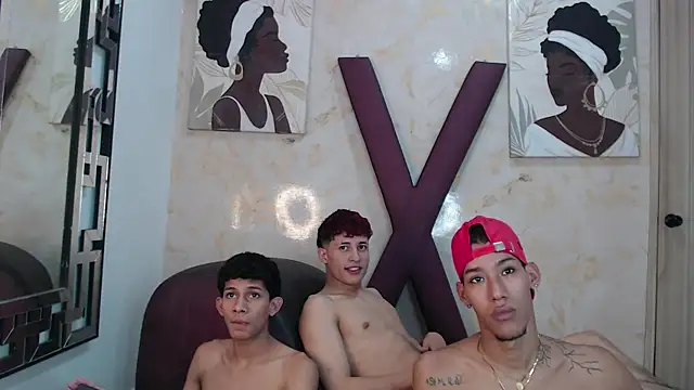 XXX chat uživo modela PRETTY_LOVERS1