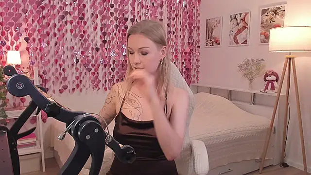 Chat +18 de MissRightX ao vivo