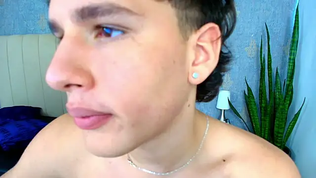 SEXYBOY_VC élő XXX-chatje