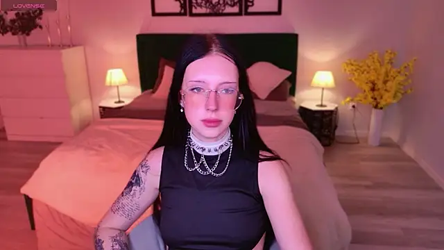 AlexisBliss Adlı Modelin Canlı XXX Sohbeti
