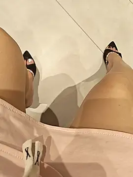 Mina-02 Chat XXX in diretta