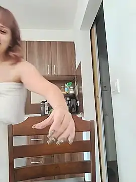 EmmaKrosss Chat XXX in diretta