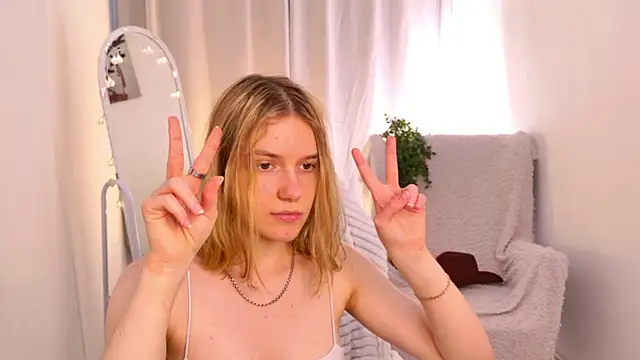 MilanaRayy's Live XXX Chat