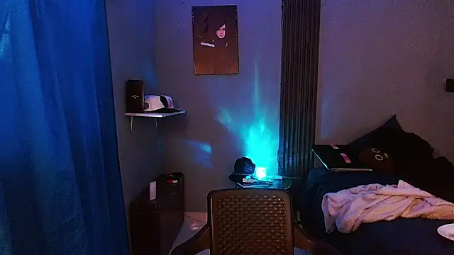 הופעת וובקאם של Mr_yisuzz